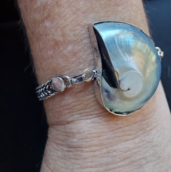 New Ammonite Fossil 925 Silver Bangle Bracelet. - Picture 4 of 16
